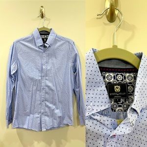 Pale blue diamond print